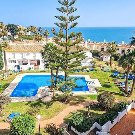 Sea View In Wyndham Close To Fuengirola